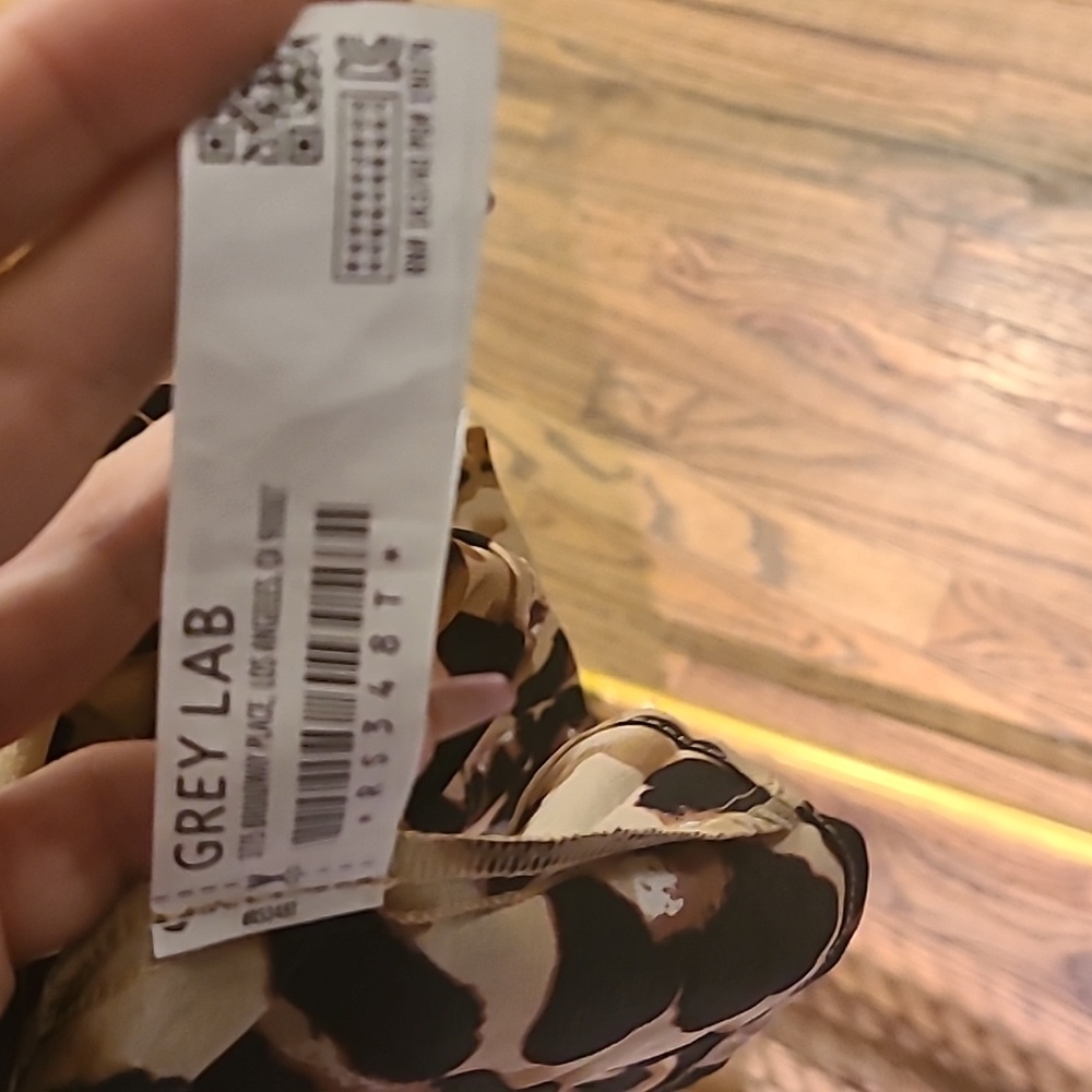 NWOT Vici collection Ball of Joy leopard blouse by Grey Lab - Picture 12 of 12